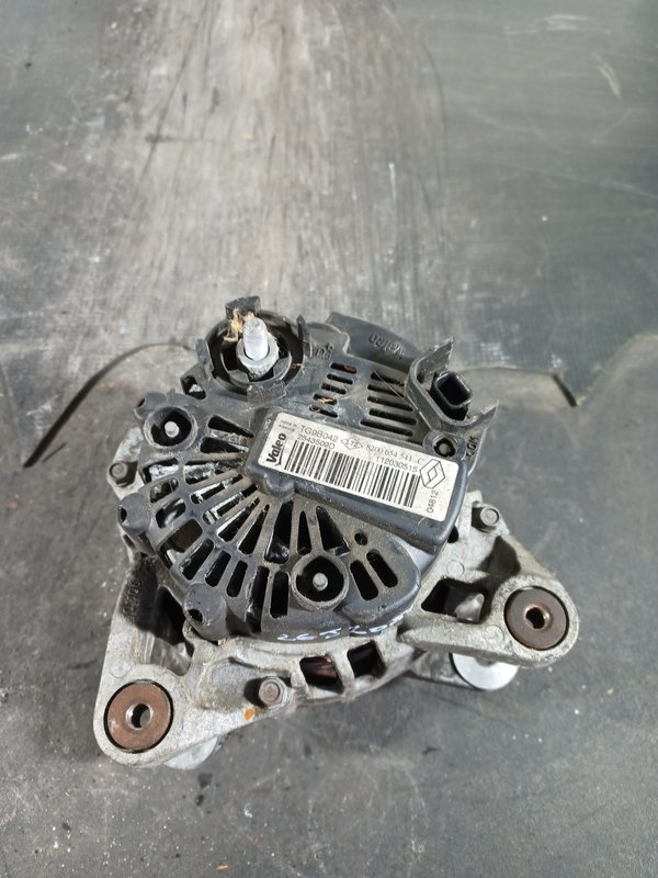 Alternador RENAULT 8200654541C