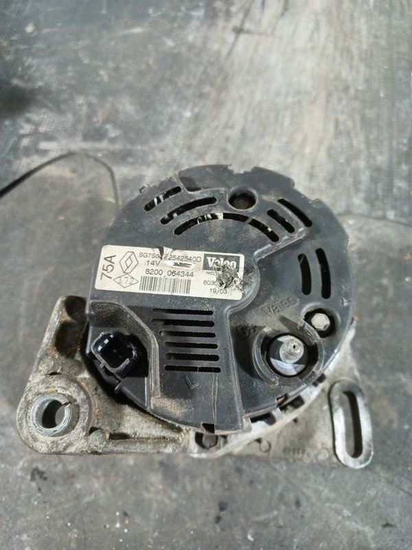 Alternador RENAULT 1.2 16v 8200064344