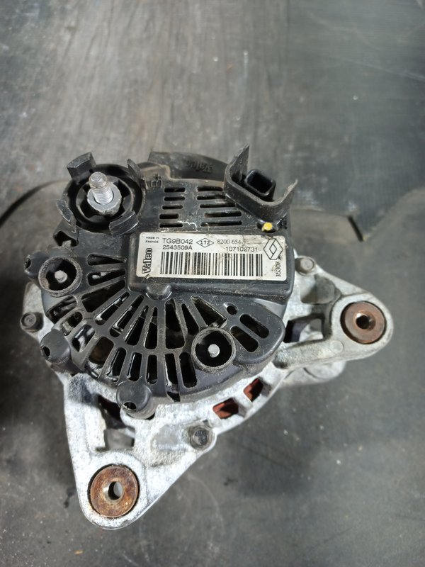 Alternador RENAULT 1.2 8200654541