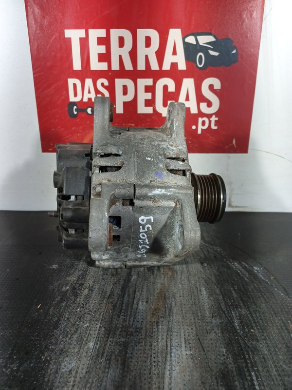 Alternador RENAULT 231001318R-A
