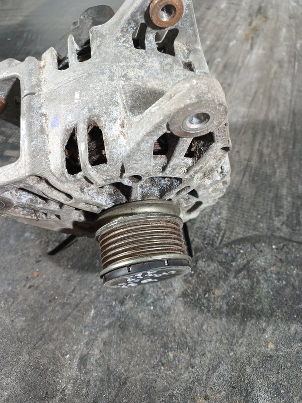 Alternador RENAULT 231001318R-A
