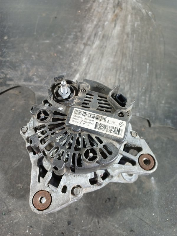 Alternador RENAULT 231001318R-A