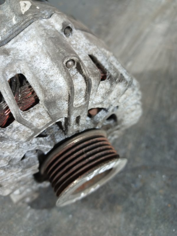 Alternador BMW N47 7802261