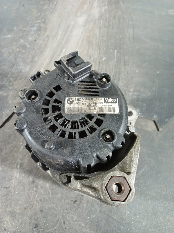 Alternador BMW N47 7802261