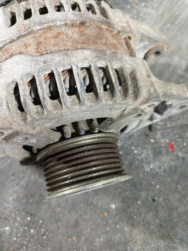 Alternador Grupo BMW 104210-3730