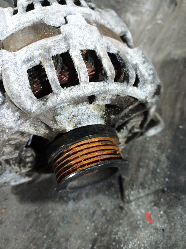 Alternador MERCEDES A0009063322