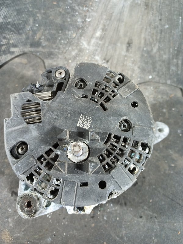 Alternador MERCEDES A0009063322