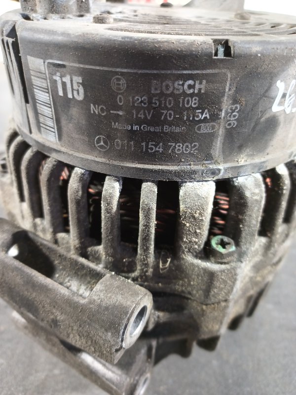 Alternador MERCEDES 0111547802
