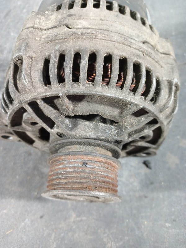 Alternador MERCEDES 0101549402