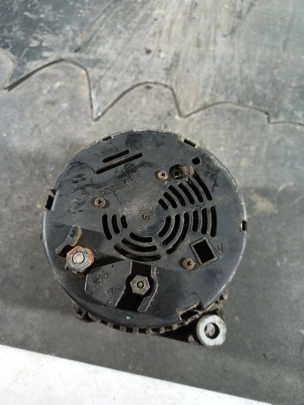 Alternador MERCEDES 0101549402