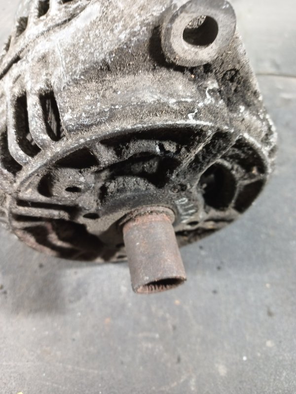 Alternador MERCEDES 0101547402