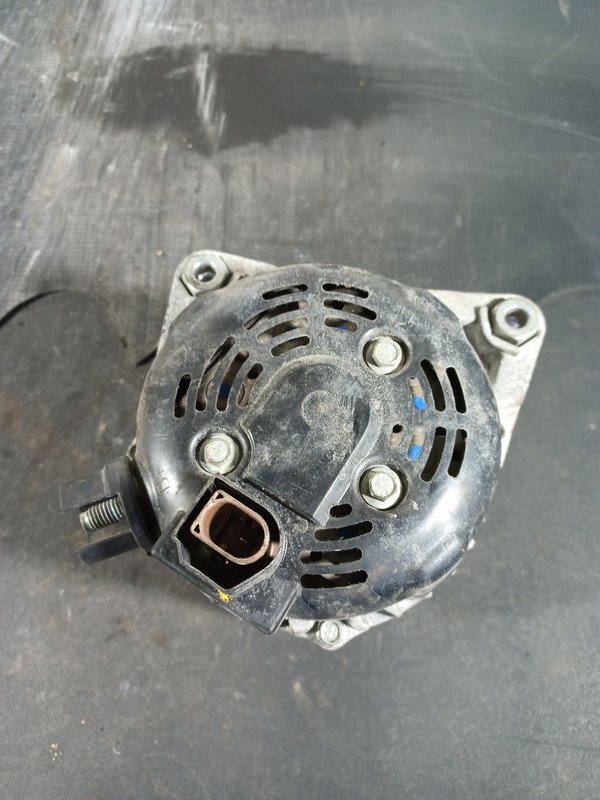 Alternador FORD 14V 150A CV6T-10300-BC