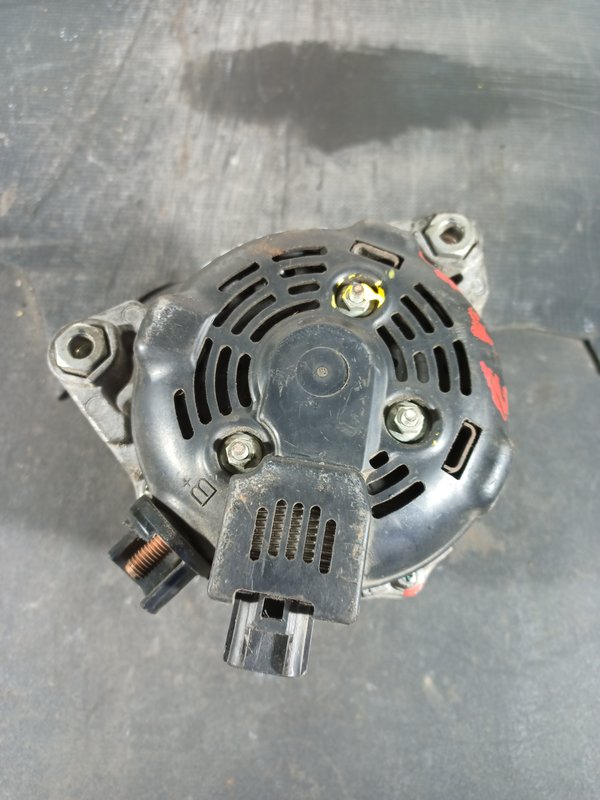 Alternador FORD 1.8 TDCi 4M5T10300UB