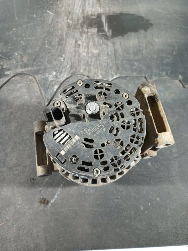 Alternador FORD 2.2 TDCi 6C1T10300BD