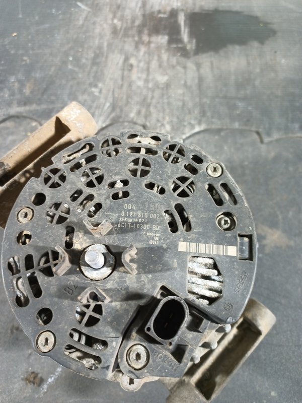 Alternador FORD 2.2 TDCi 6C1T10300BD