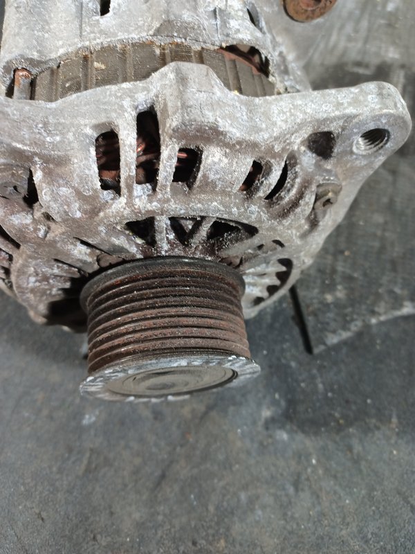 Alternador MAZDA 6 A3TB4981