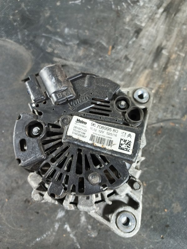 Alternador Grupo PSA 9670899580