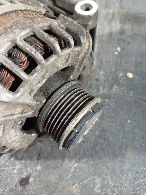 Alternador Grupo PSA 2.2 0125711102