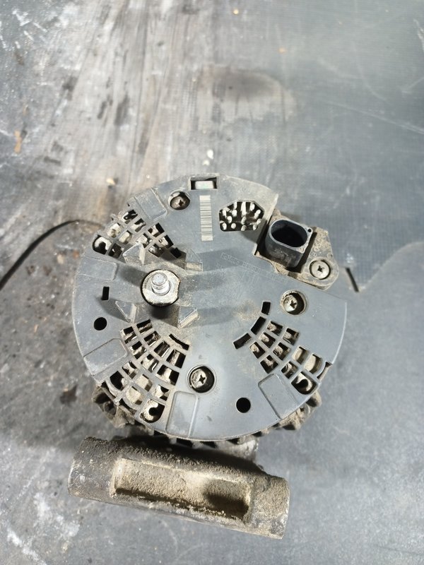 Alternador Grupo PSA 2.2 0125711102