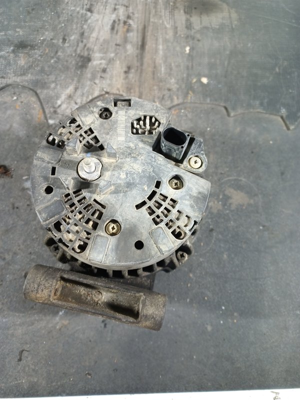 Alternador Grupo PSA 9674987580
