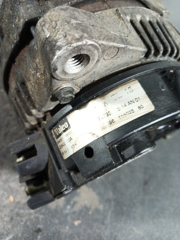 Alternador Grupo PSA 9641302580