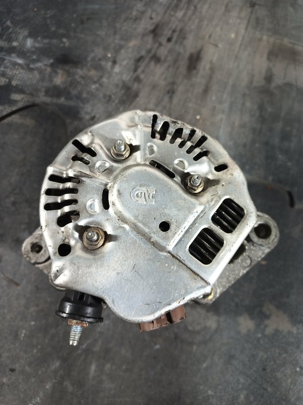 Alternador TOYOTA YARIS D40 1022112780