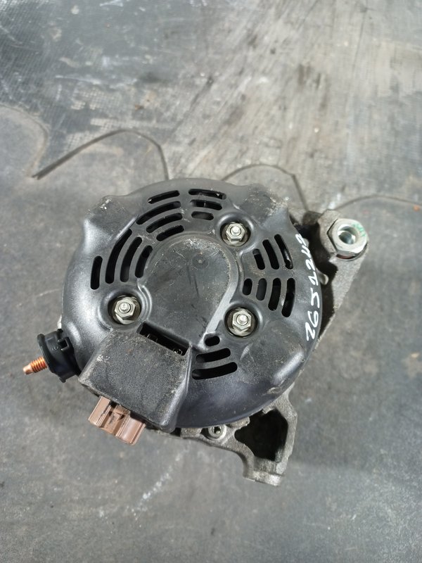 Alternador TOYOTA 27060-0N040