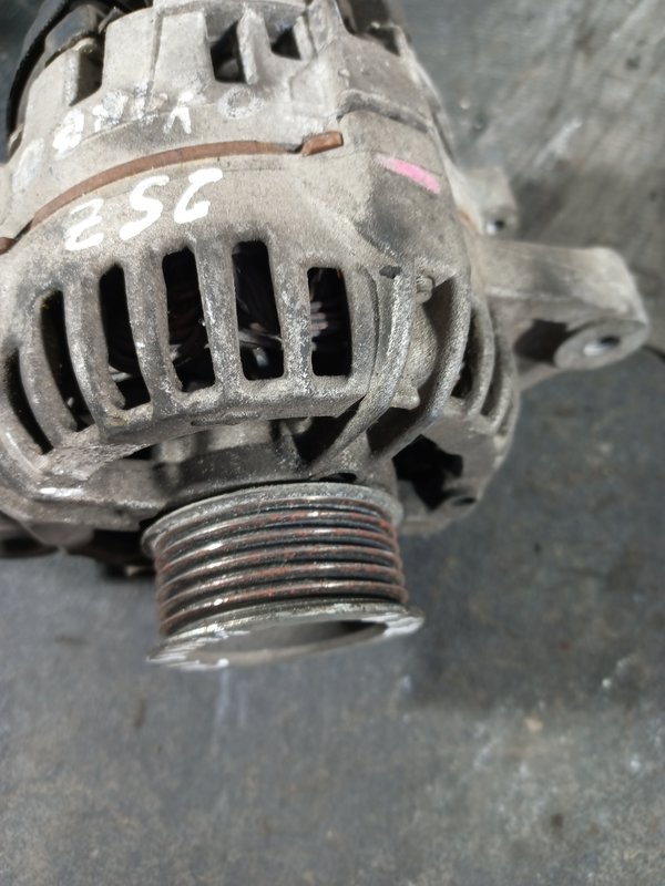 Alternador TOYOTA 27060-0J061