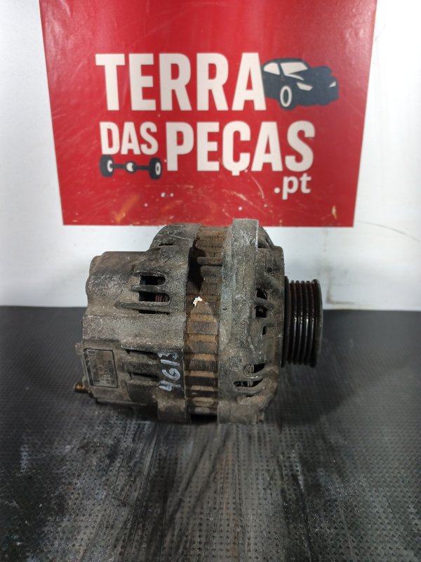 Alternador MITSUBISHI 4G13 MD325696
