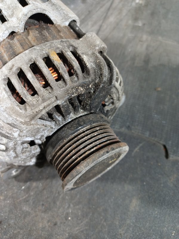 Alternador HYUNDAI 2.0 37300-27012