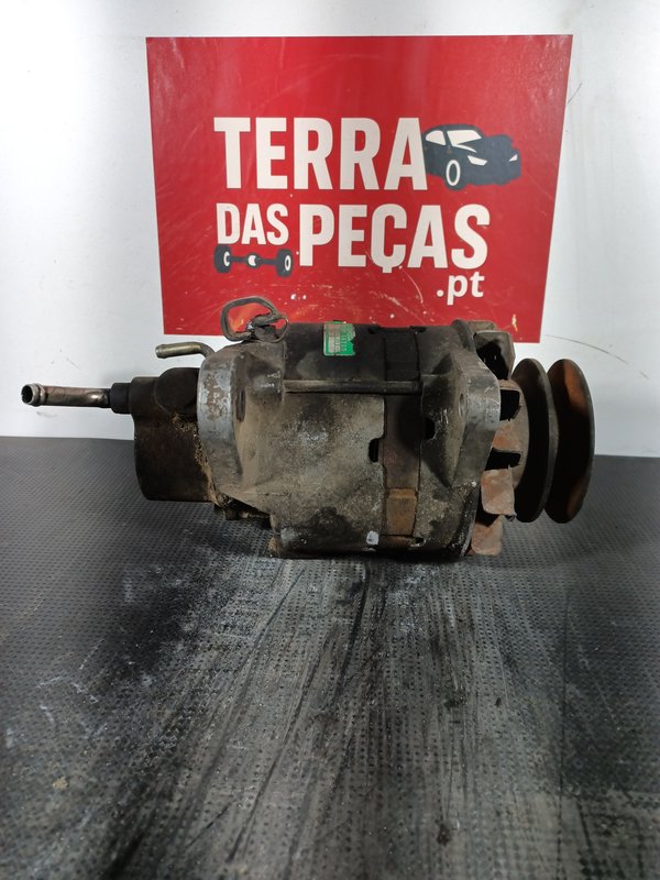 Alternador TOYOTA Land Cruiser 27030-56260