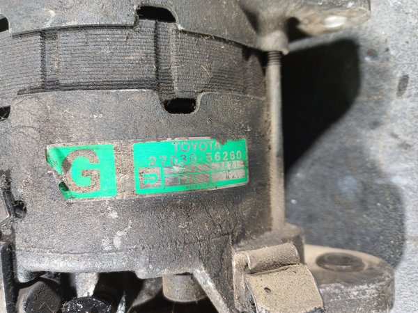Alternador TOYOTA Land Cruiser 27030-56260