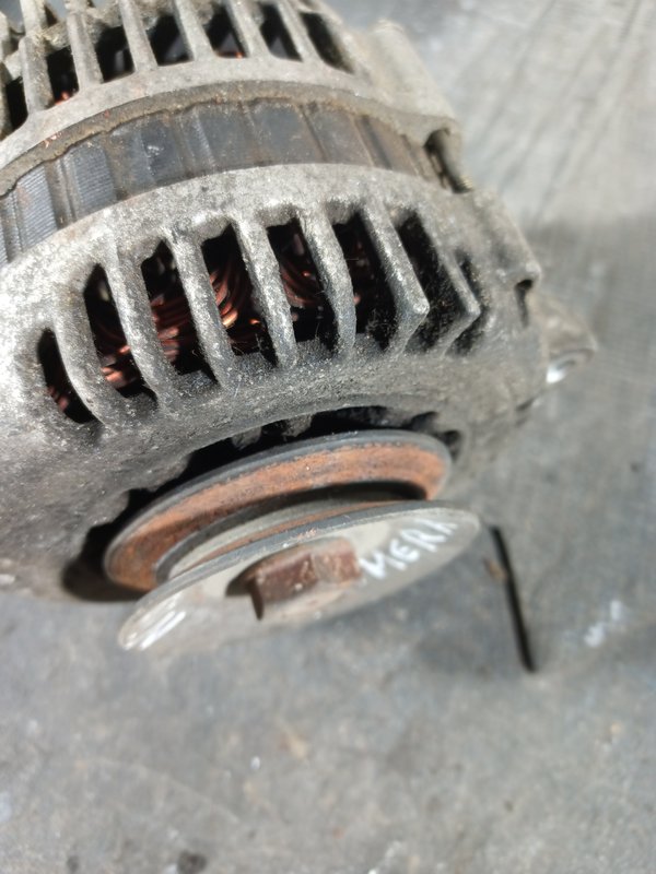 Alternador NISSAN 2.2 Di/dCi 23100BN300