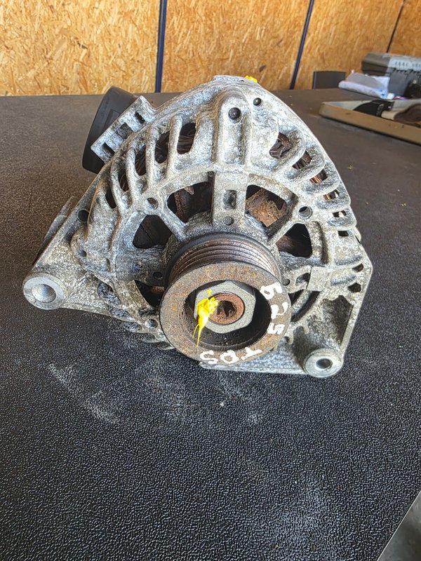 Alternador BMW 25 TDS 0123315013