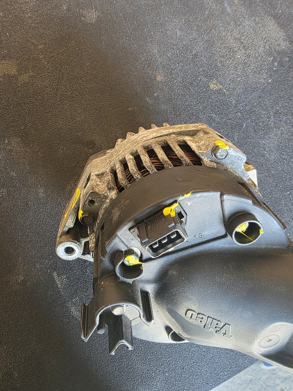 Alternador BMW 25 TDS 0123315013