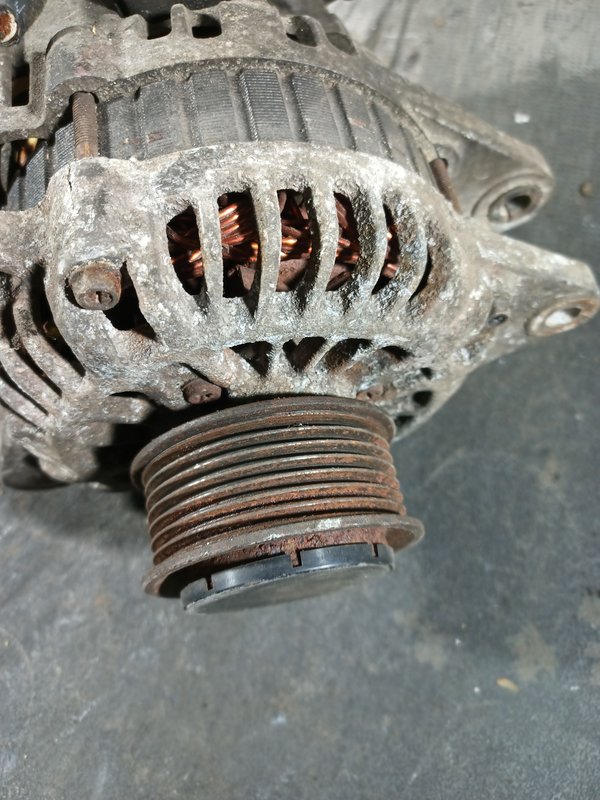 Alternador Grupo Hyundai Kia 2.5 CRDi (D4CB) 37300-4A003
