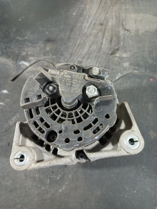 Alternador OPEL Z16XEP 55556067