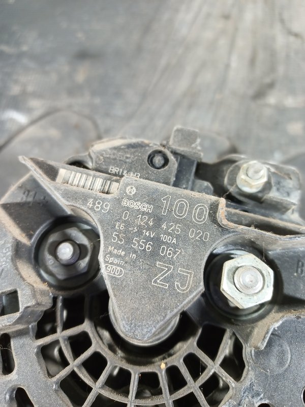 Alternador OPEL Z16XEP 55556067