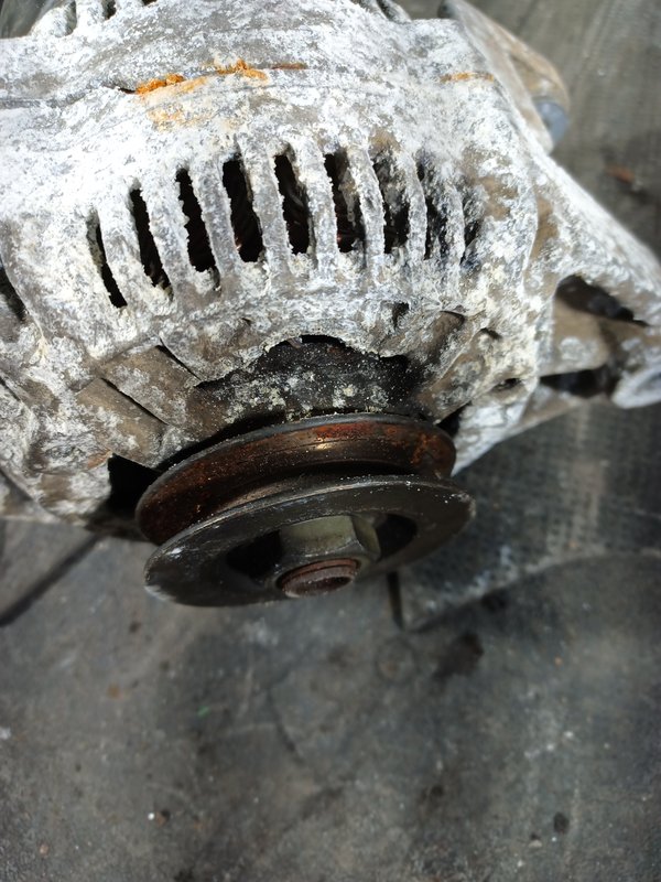 Alternador OPEL CORSA B 90389246