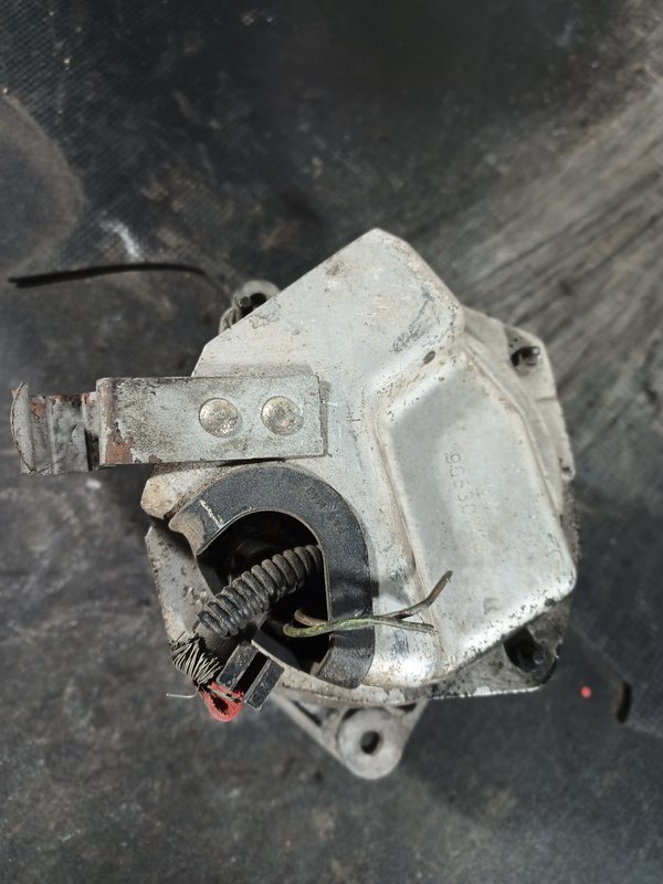 Alternador OPEL Astra F 1.7 90530266