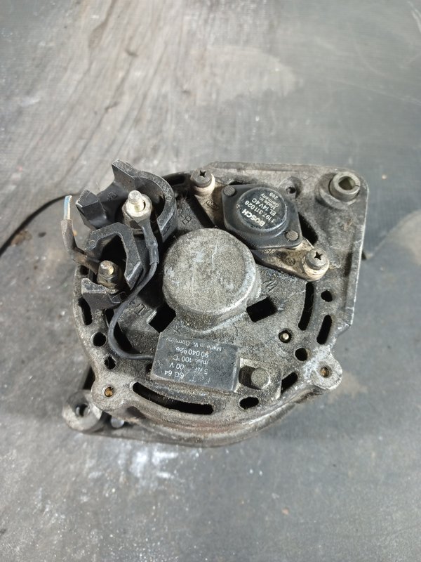 Alternador OPEL 14V 28/70A 0120488200
