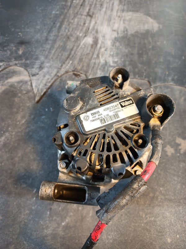 Alternador Grupo Fiat 46823547