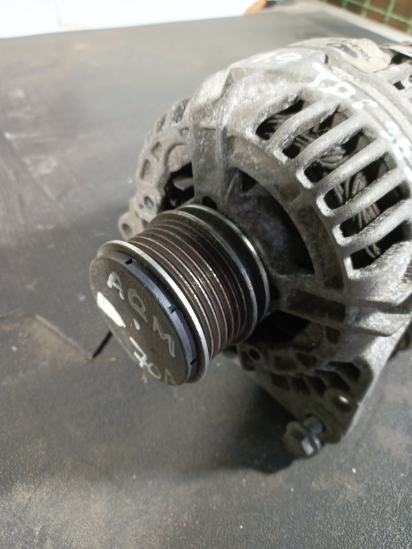 Alternador Grupo VAG 1.9 TDI 0124325001