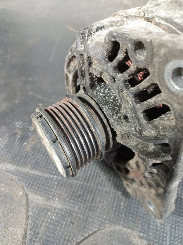 Alternador Grupo VAG 1.9 TDI 038903023K