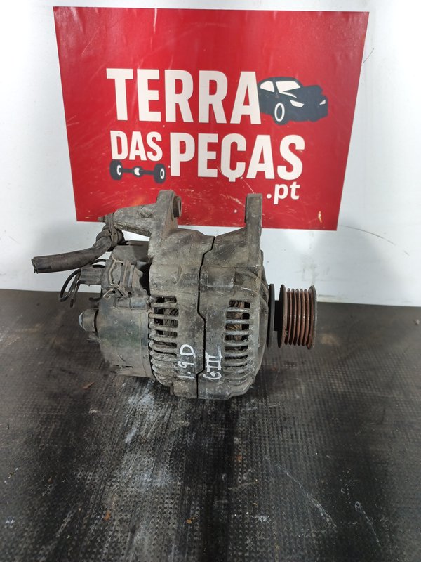 Alternador VW GOLF III 1.9 D 028903025H