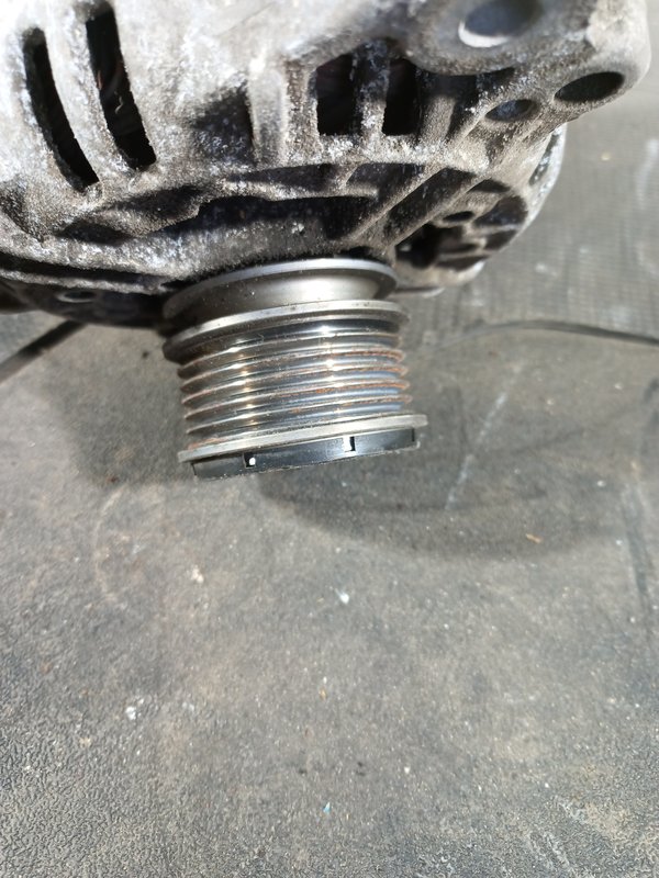 Alternador Grupo VAG BMS 1.4 TDI 045903023F