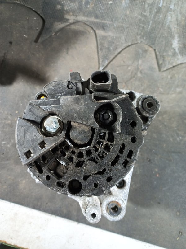Alternador Grupo VAG 14V 140A 9045340