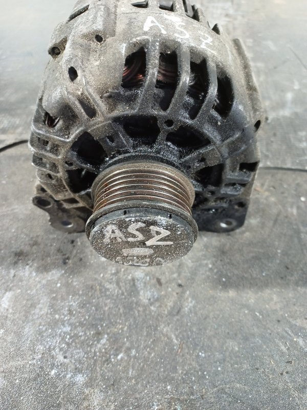 Alternador Grupo VAG MOTOR ASZ 038903023S