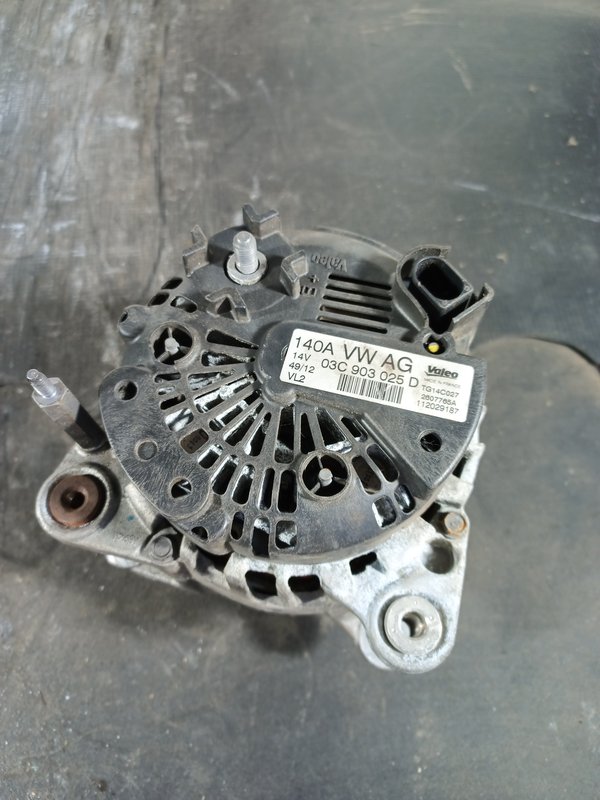 Alternador Grupo VAG MOTOR CAX 03C903025D