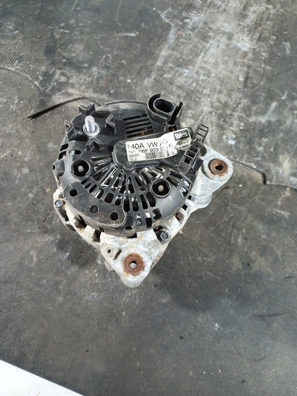Alternador Grupo VAG MOTOR BPW 06F903023H